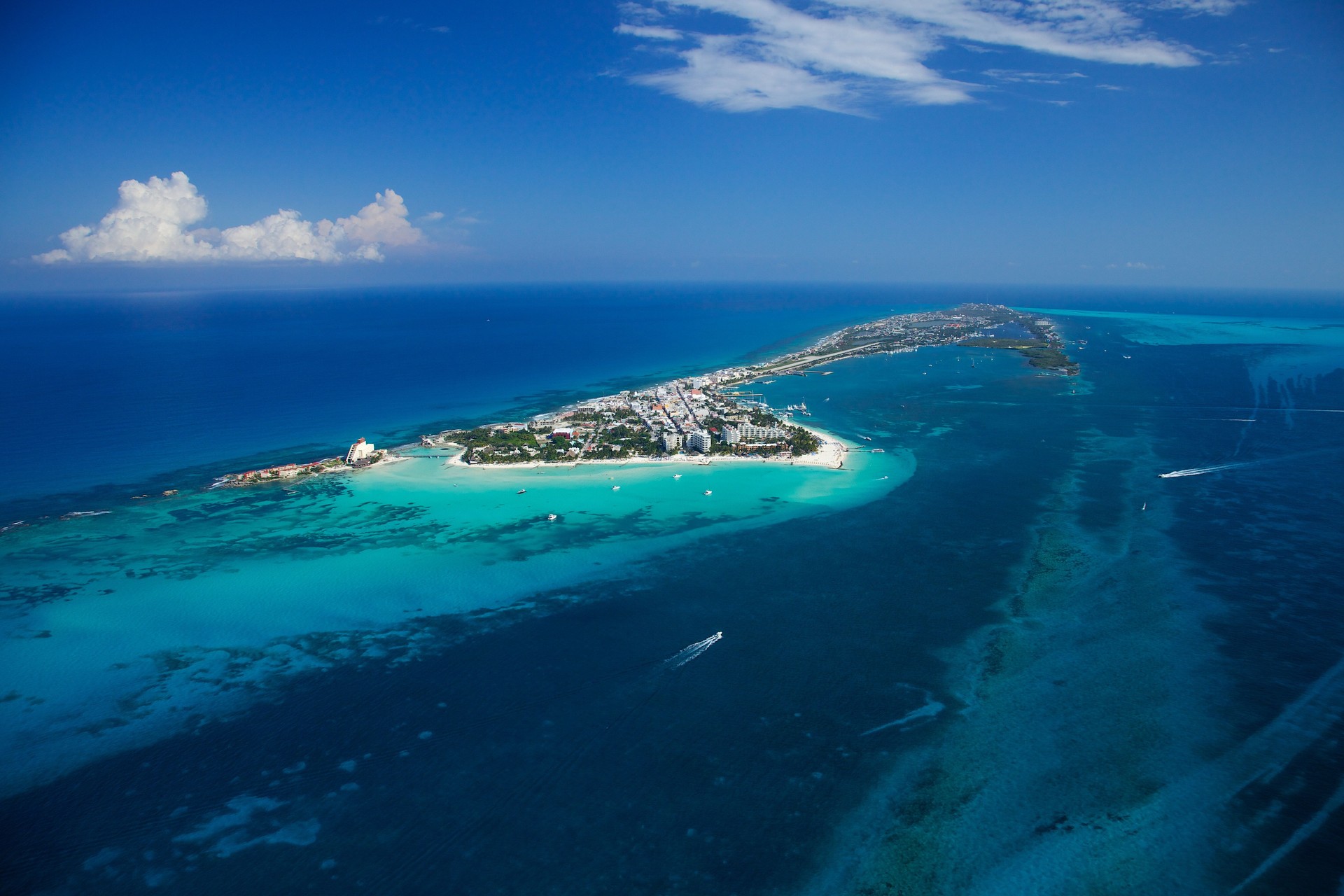 Isla Mujeres from above